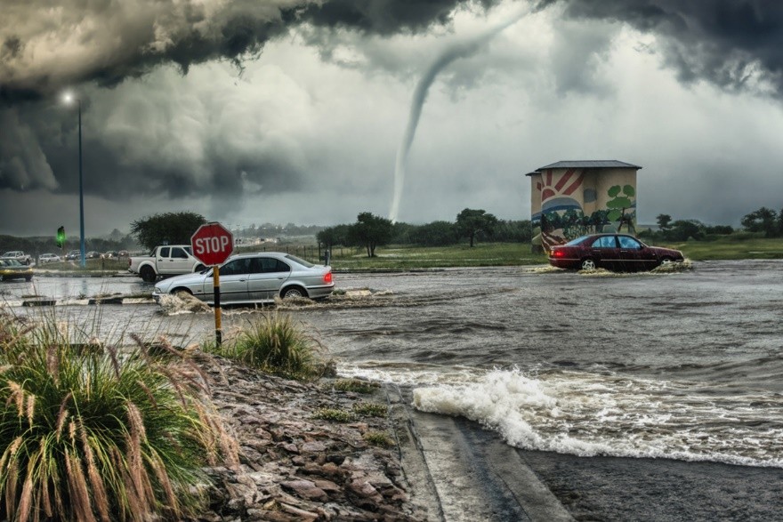 Blog image - How Climate Disasters Are Reshaping Insurance Terms and Risk Assessment Across Industries